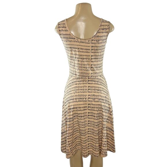 Effie’s Heart Symphony Dress Size S Music Notes Hearts Novelty Fit Flare Twee - Picture 7 of 10